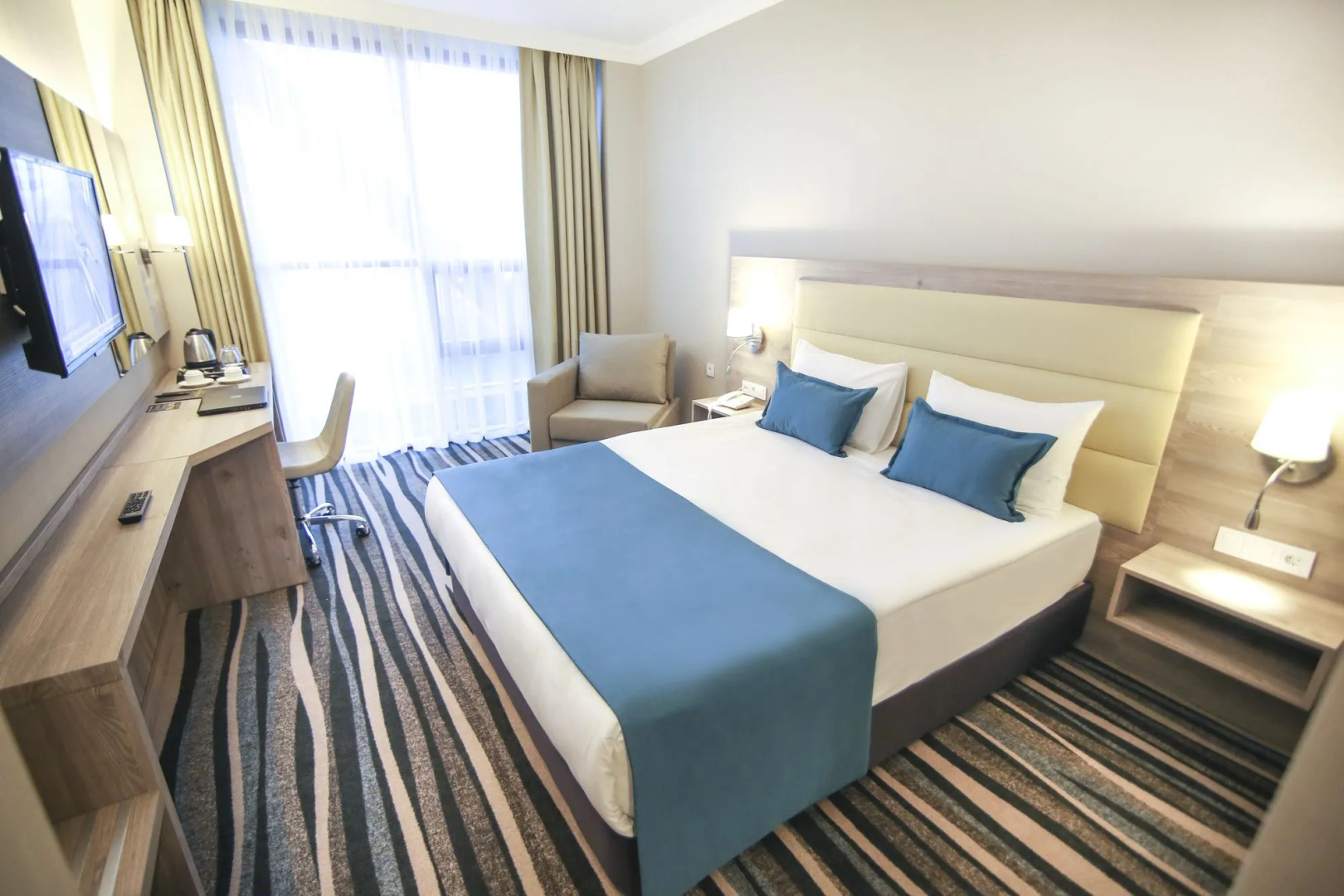 Photo - Hotel Excellence Inn