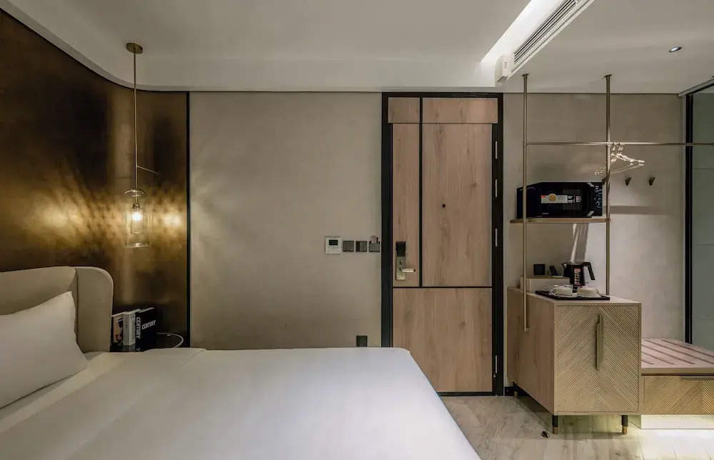 Photo - iRest Signature Ba Dinh Lakeside