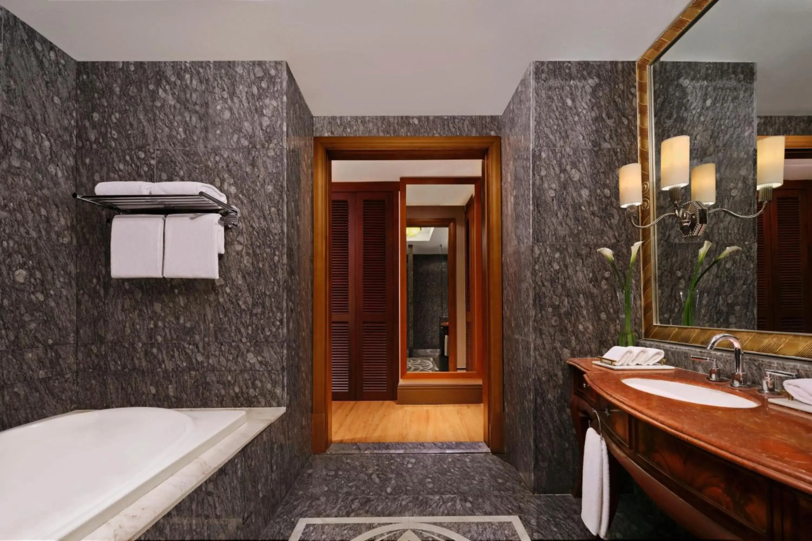 Foto - The Ritz-Carlton Jakarta, Mega Kuningan
