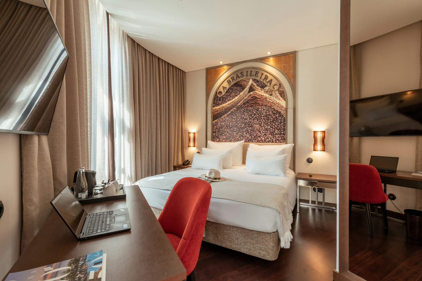 Photo - Pestana Porto - A Brasileira, City Center & Heritage Building