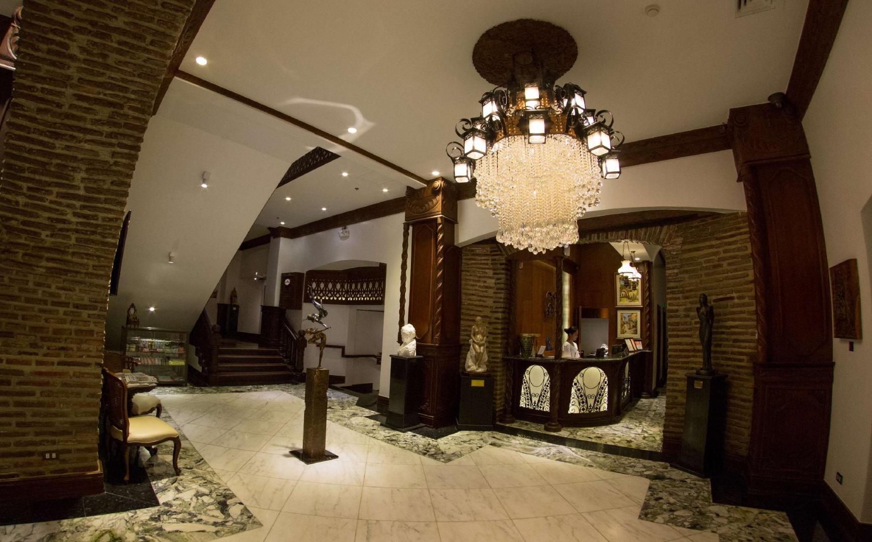 Hotel Luna