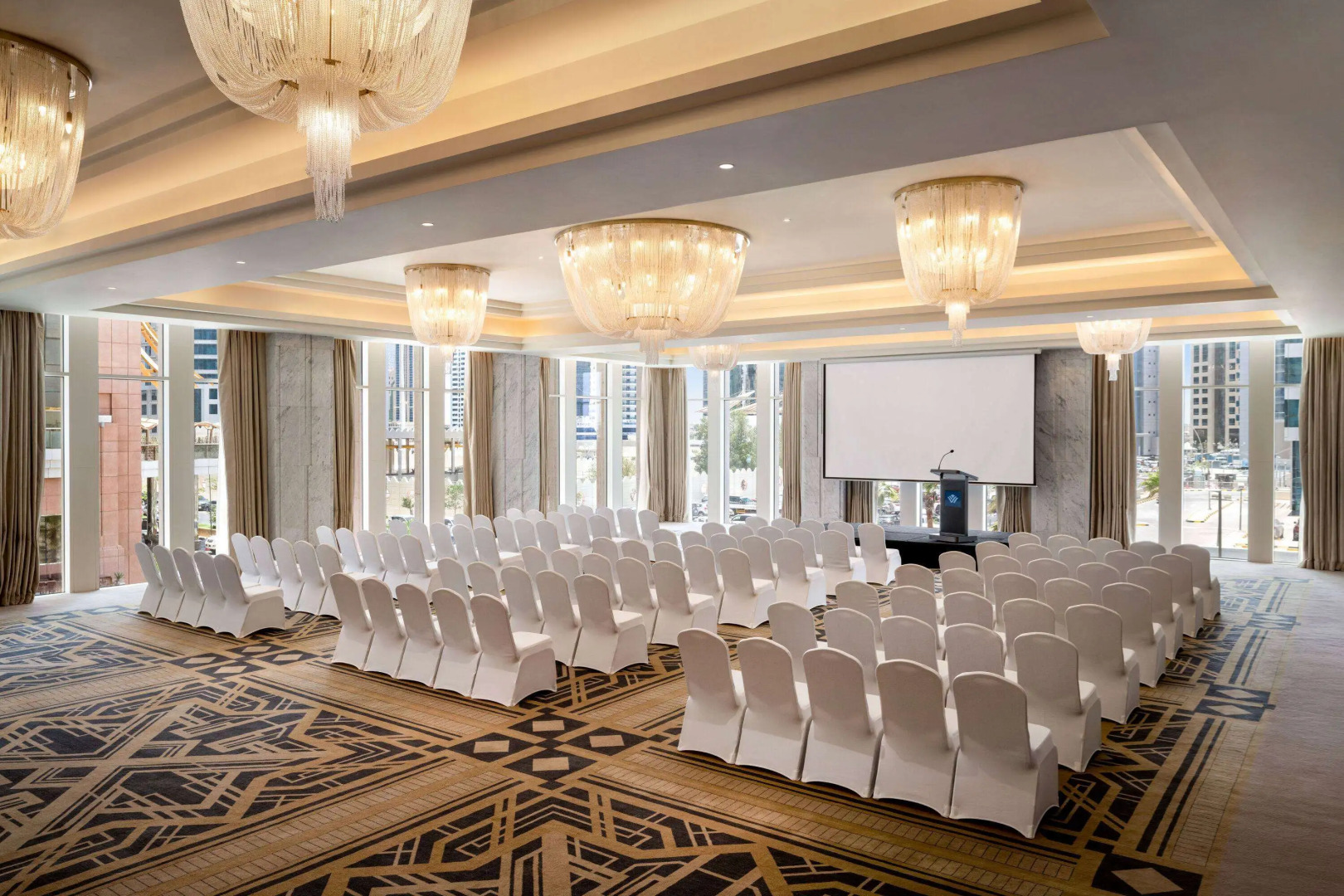 Photo - Wyndham Grand Doha West Bay Beach