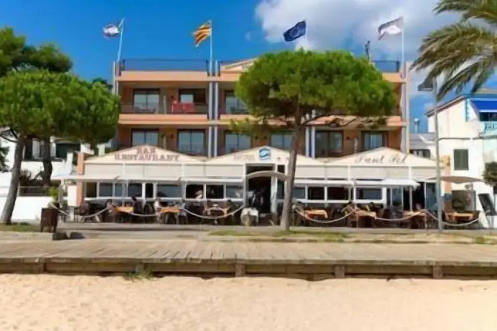 Photo - Hotel Restaurant Sant Pol
