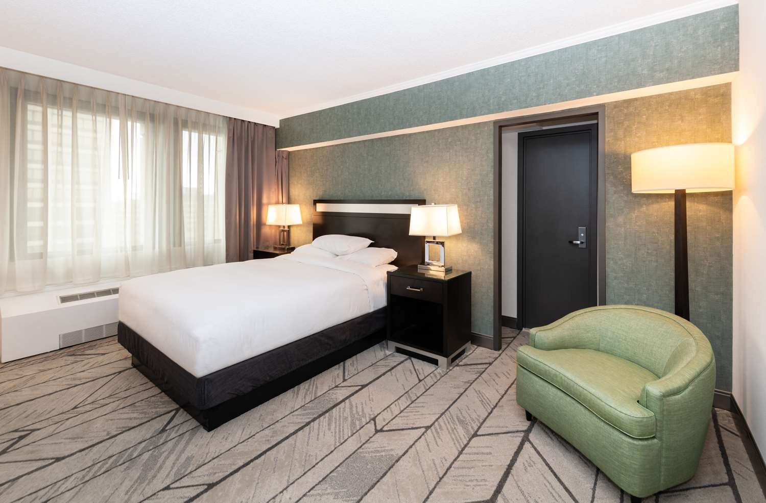 Photo - DoubleTree by Hilton Newark Penn Station