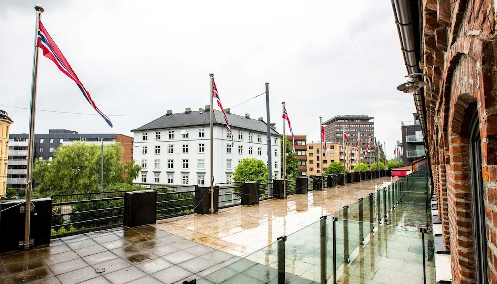 Photo - Central City Apartments