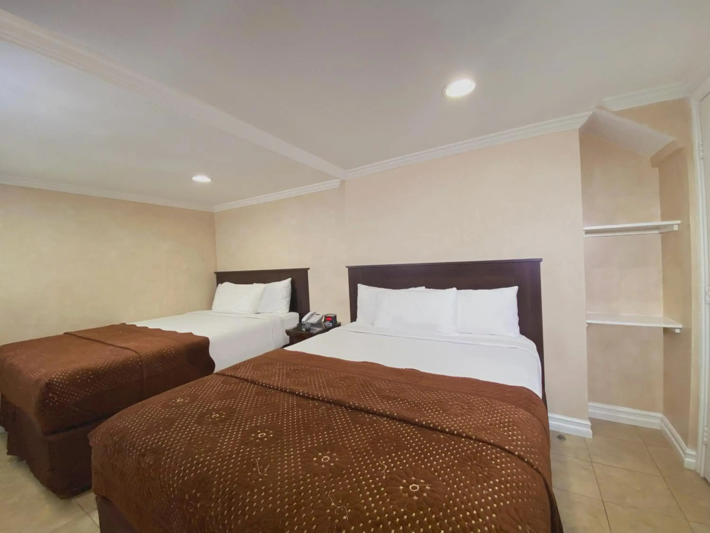 Foto - Nite Inn at Universal City - Walking Distance to Universal Studios Hollywood