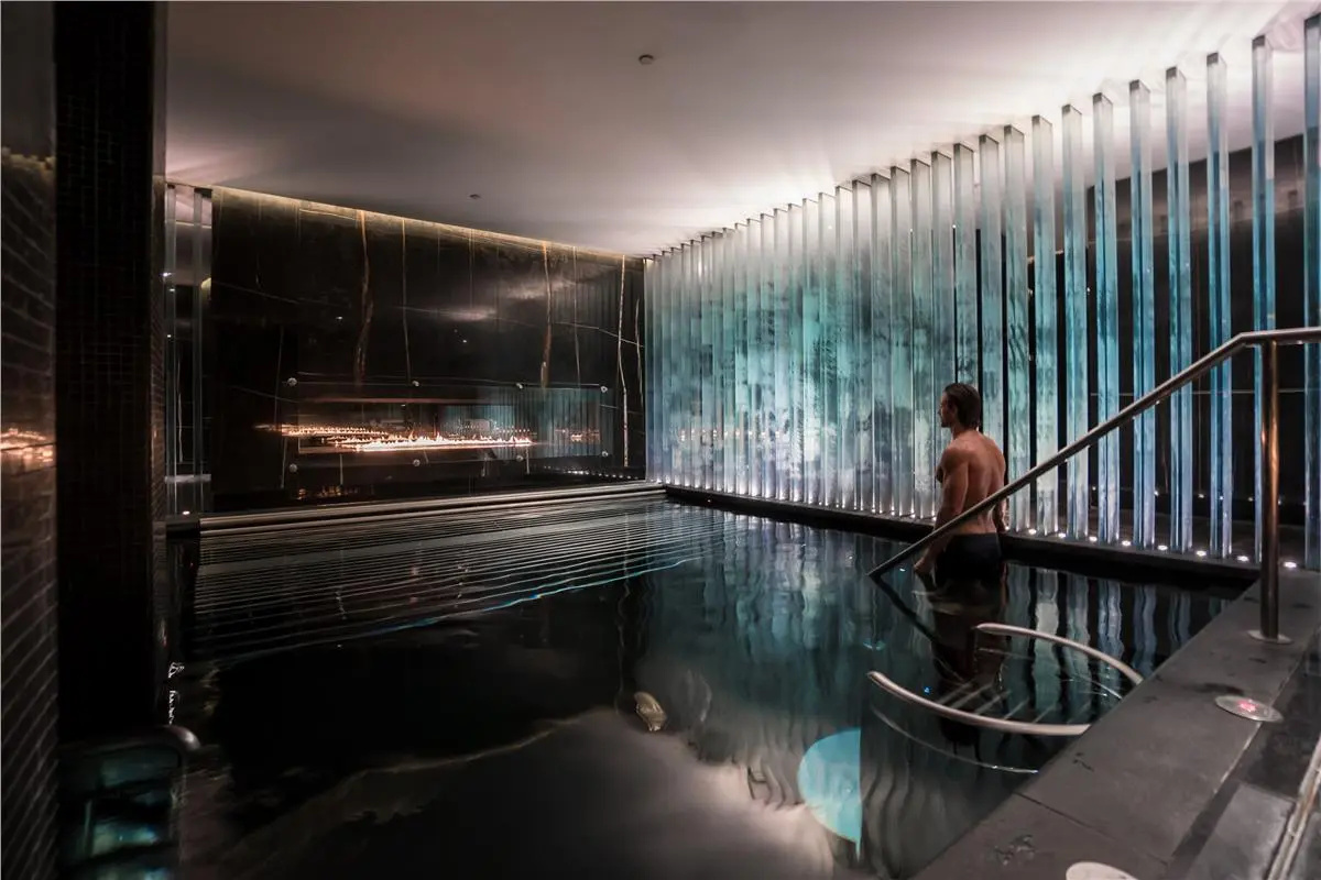 Foto - Corinthia London