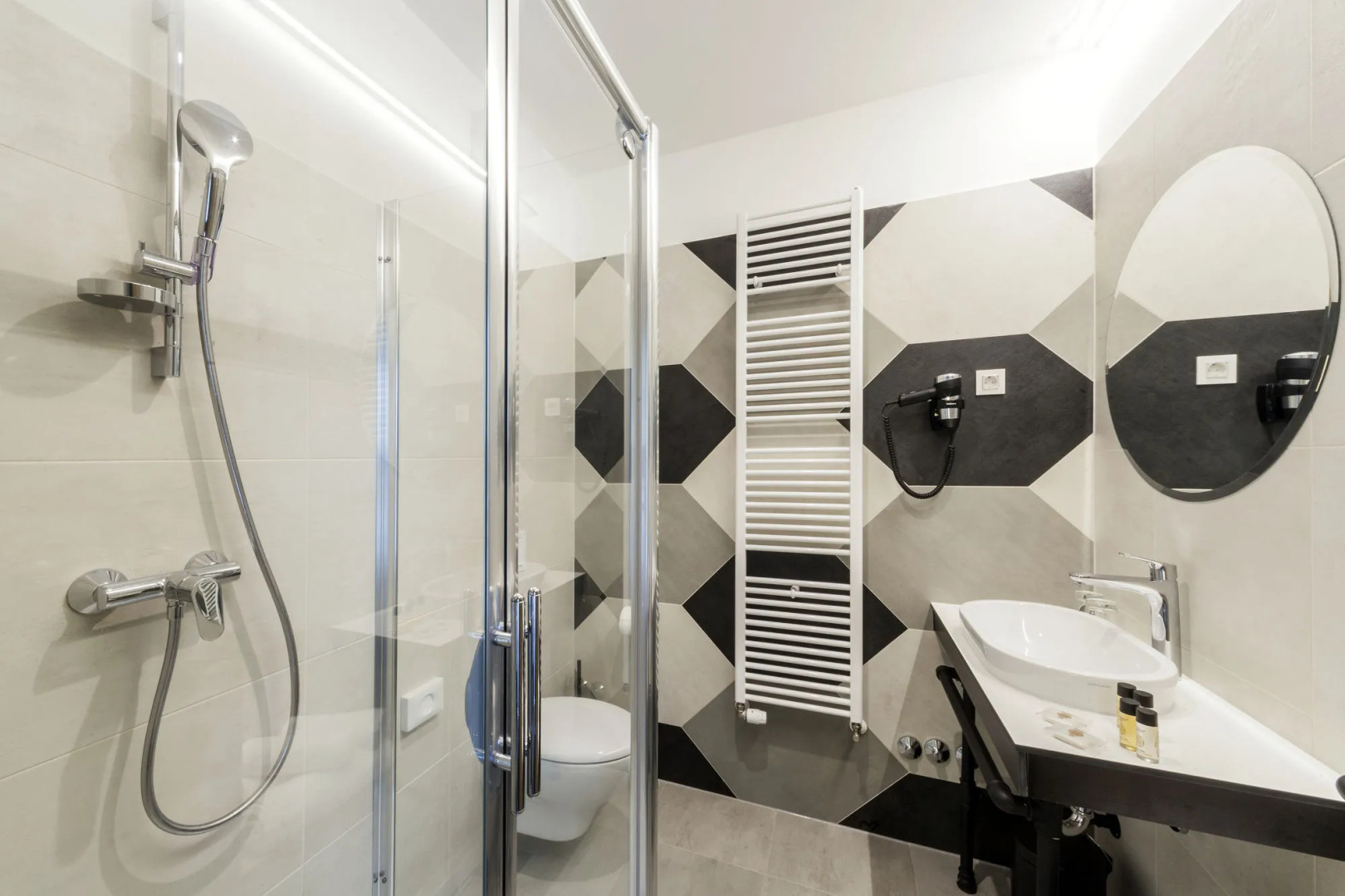 Photo - The Loop Hotel