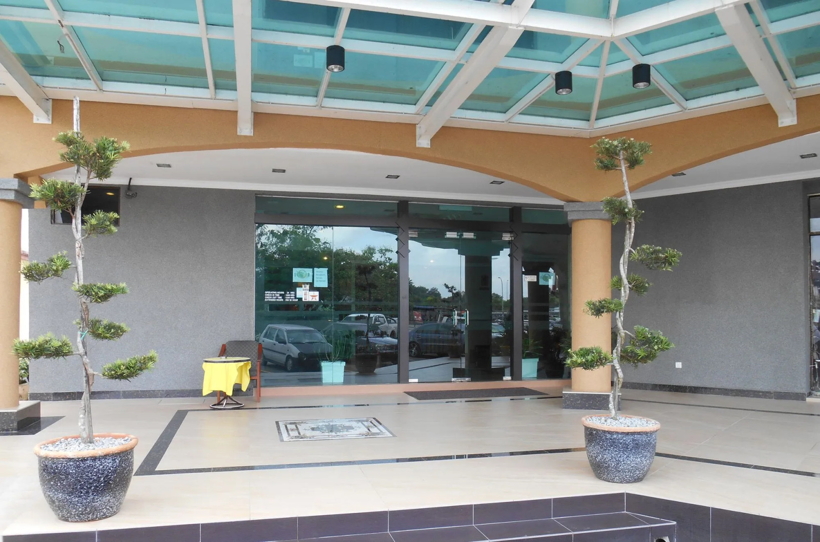 Photo - Sai Villa Hotel Near Klia & Klia2