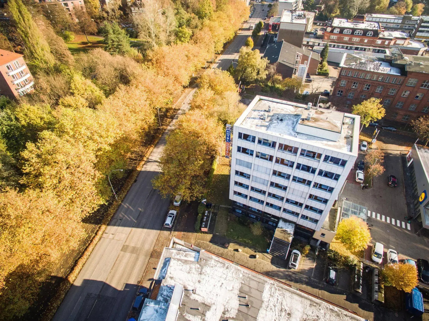 Photo - a&o Hamburg Hammer Kirche