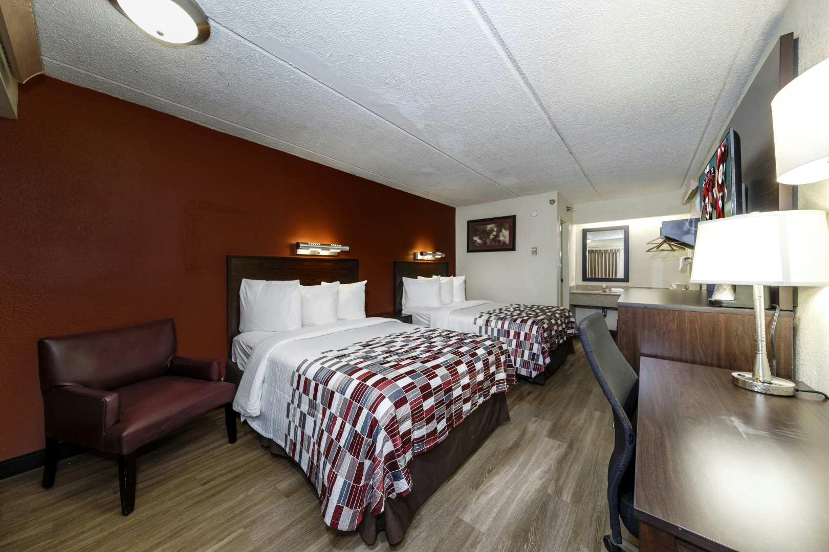 Photo - Red Roof Inn Tampa - Brandon