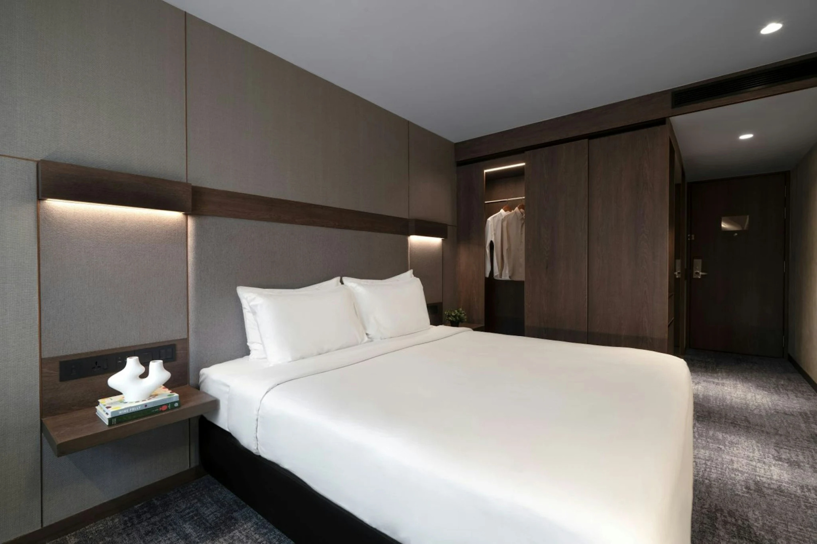 Photo - Oakwood Bencoolen Singapore