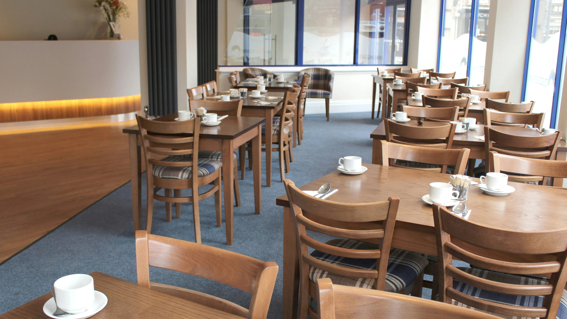 Photo - Discovery Inn - Leeds
