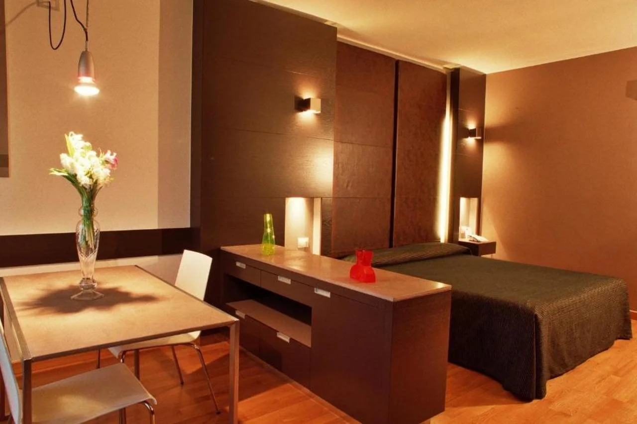 Photo - Wall Art Hotel & Residence