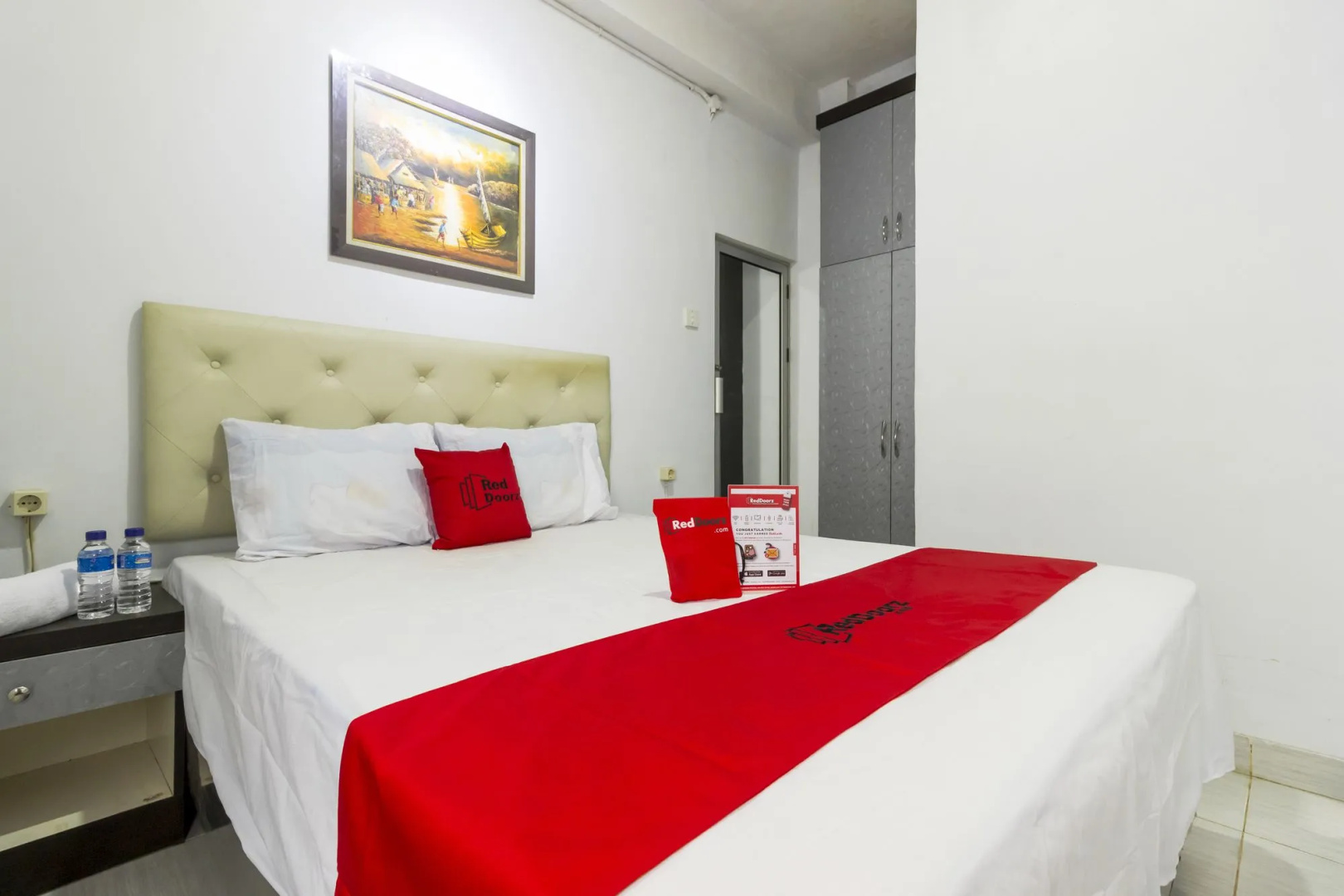 Foto - Reddoorz near Gajah Mada Plaza 2