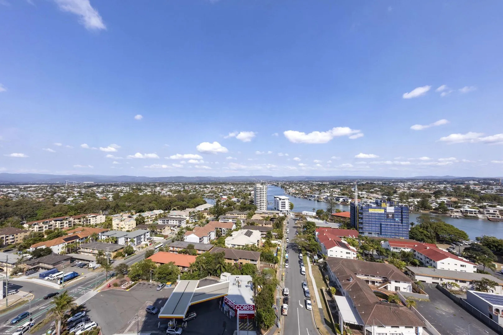 Photo - Oaks Gold Coast Hotel