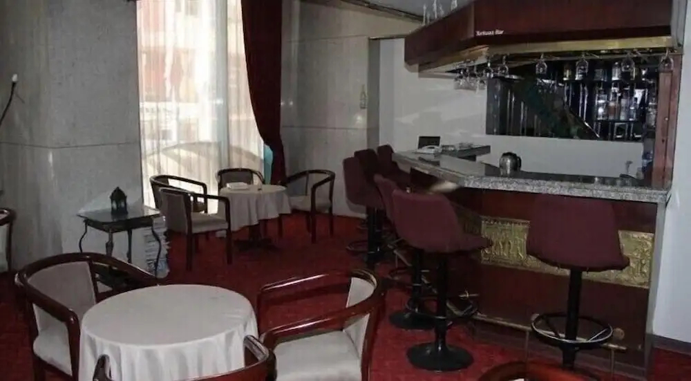 Photo - Shelter Inn Hotel & Spa