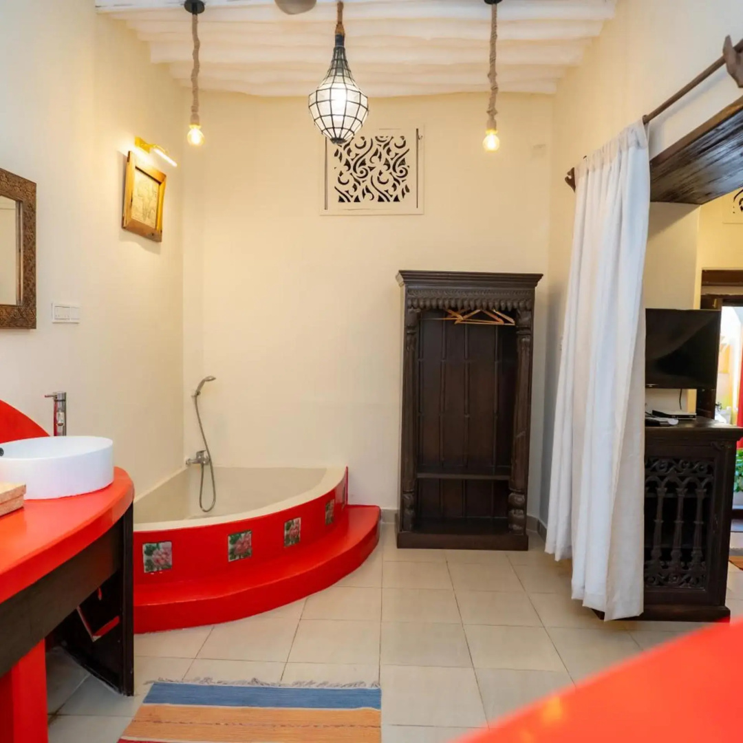 Photo - Jafferji House