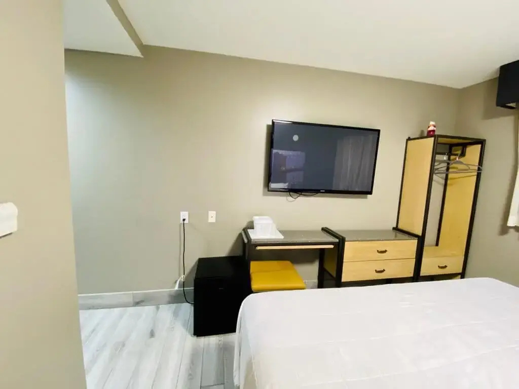 Photo - Rodeway Inn Near JFK Airport