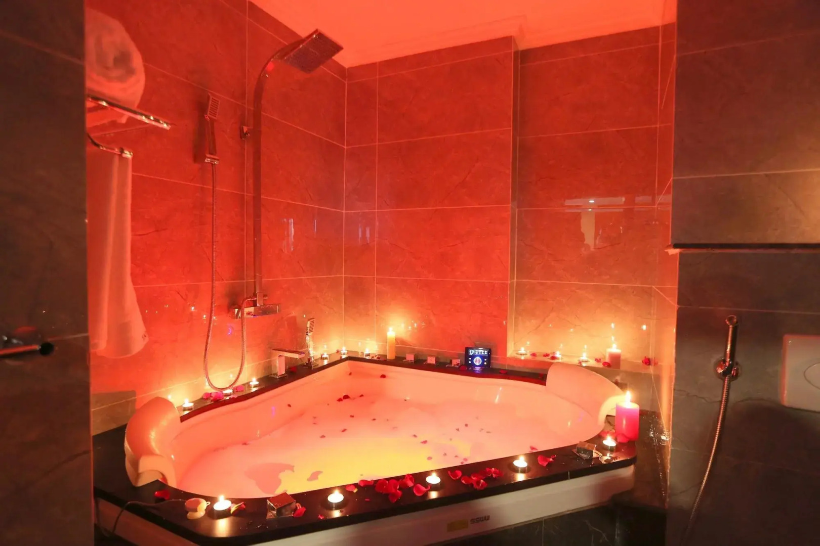 Photo - Sapphire Addis