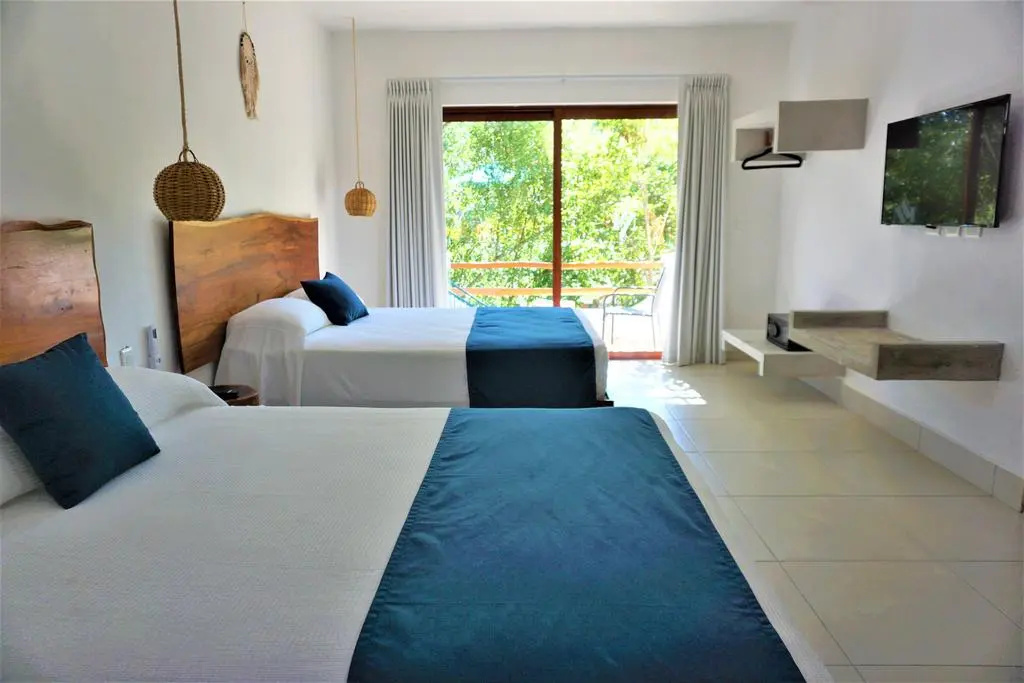 Photo - Niik Tulum
