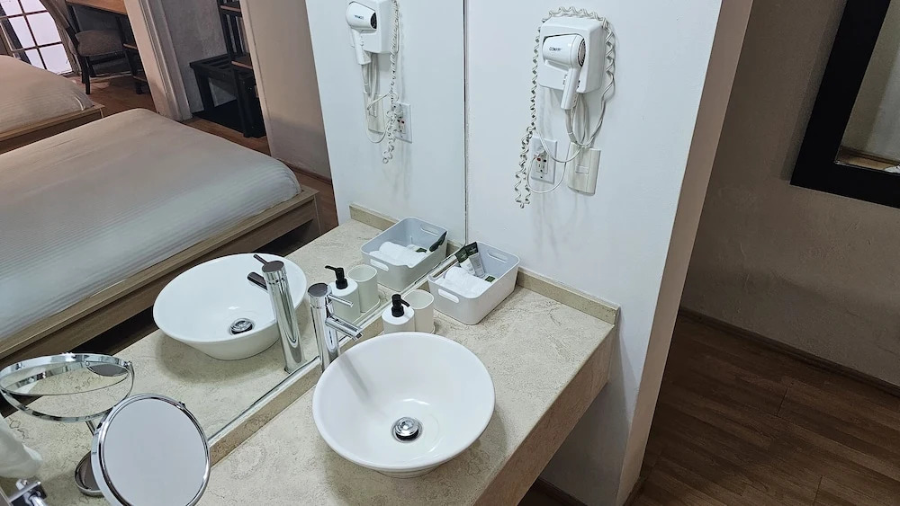 Photo - Hotel Casa Condesa Amatlan 84