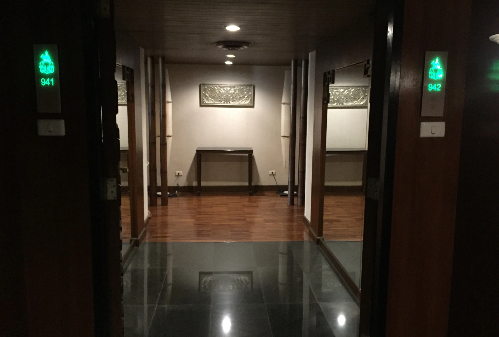 Photo - Indra Regent Hotel