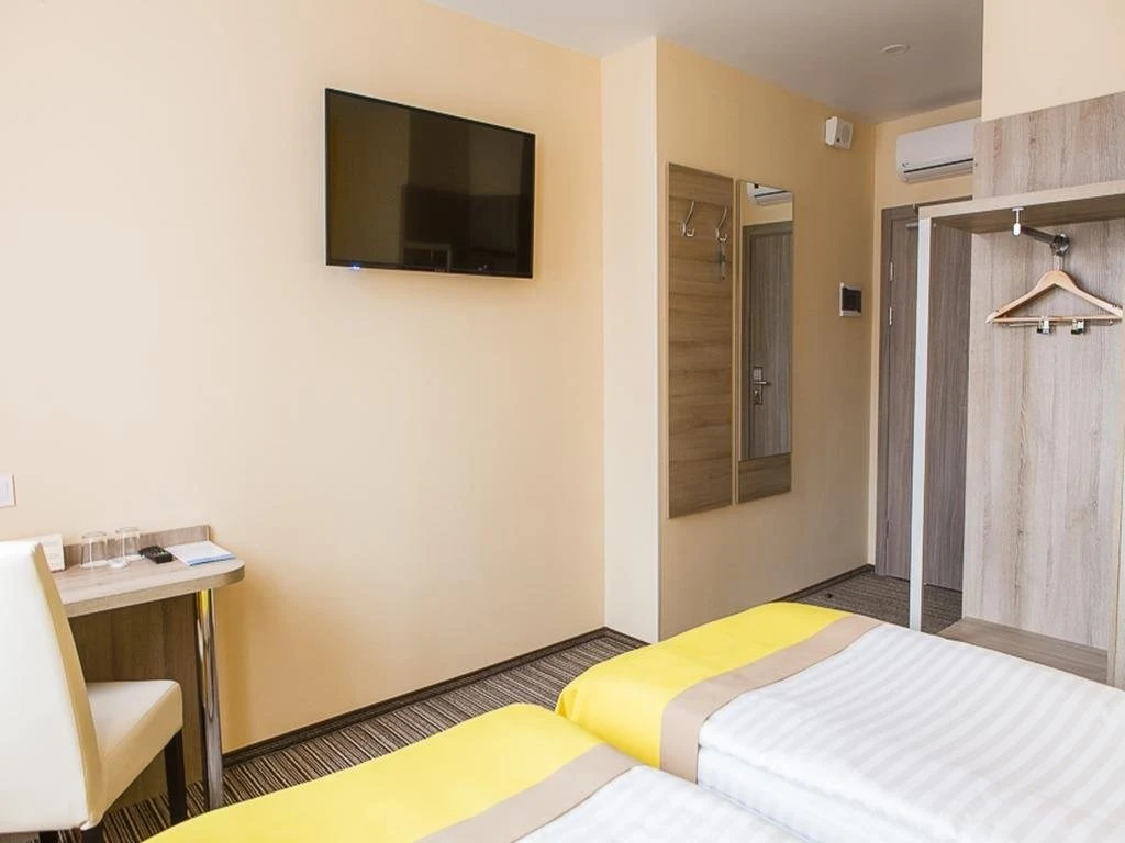 Foto - Raziotel Yamska Kyiv