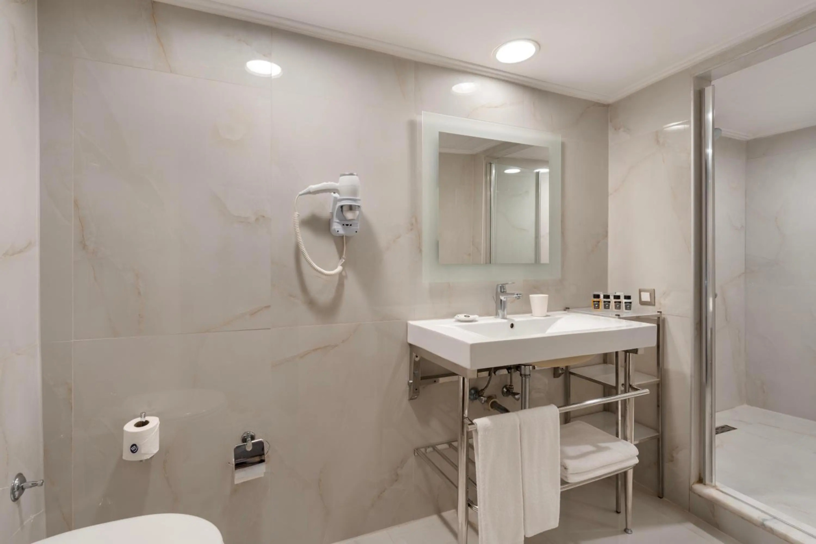 Photo - Limak Lara De Luxe Hotel and Resort