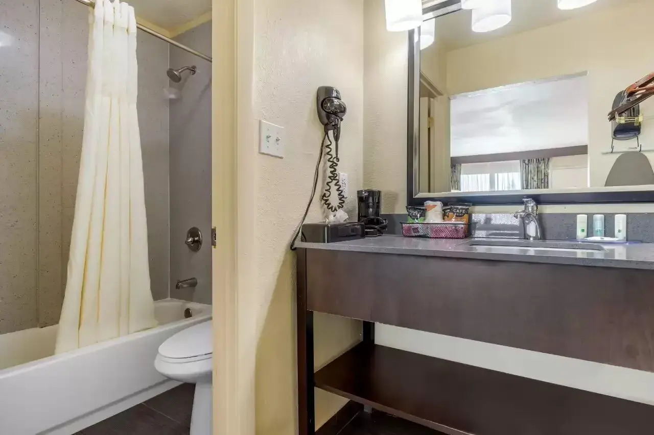 Photo - Motel 6 Charlotte, NC – Airport South