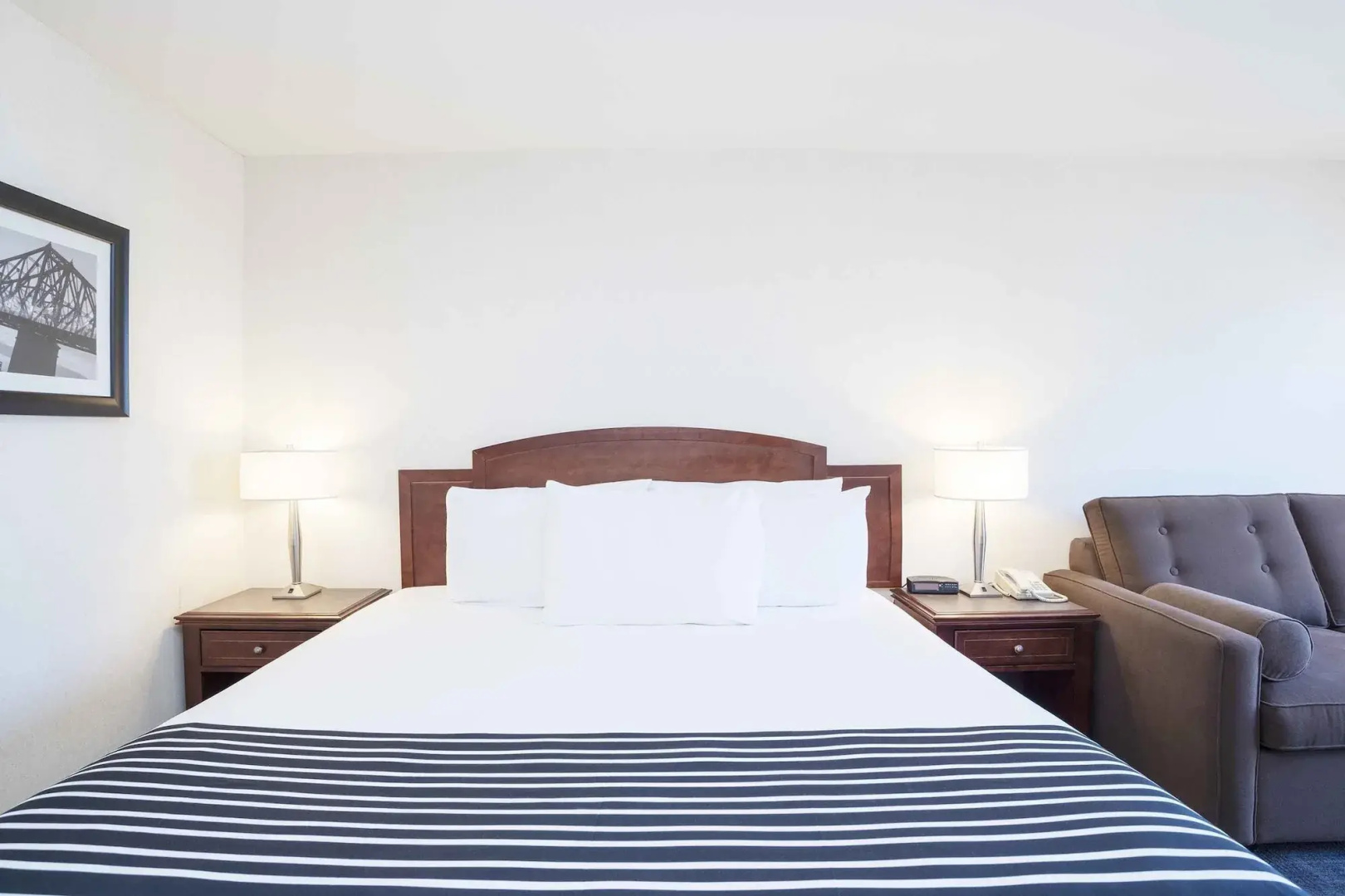 Foto - Sandman Hotel Montreal - Longueuil