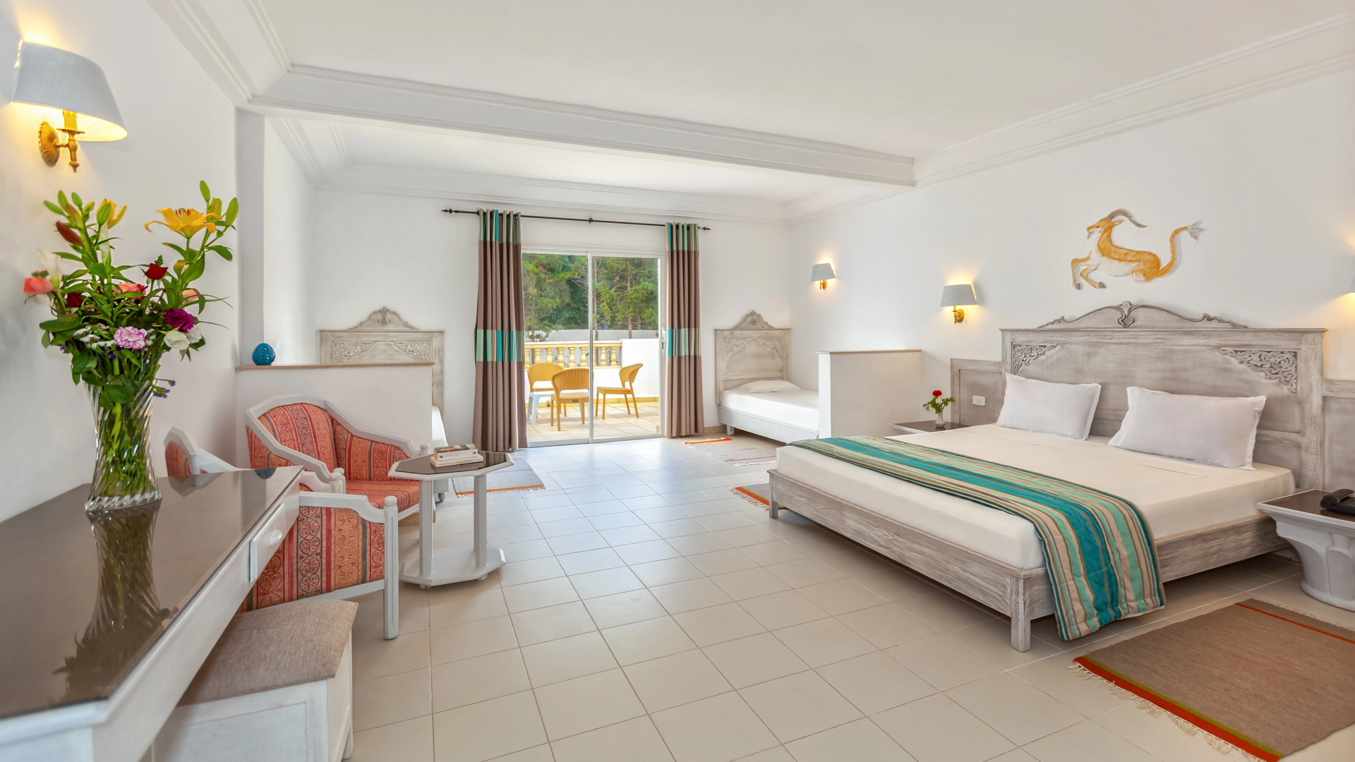 Photo - Zodiac Hotel