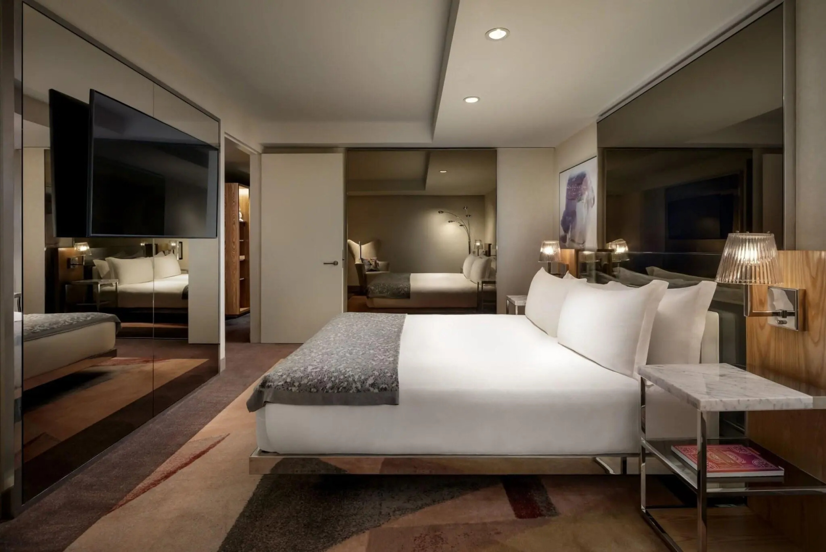 Photo - SLS Hotel, a Luxury Collection Hotel, Beverly Hills