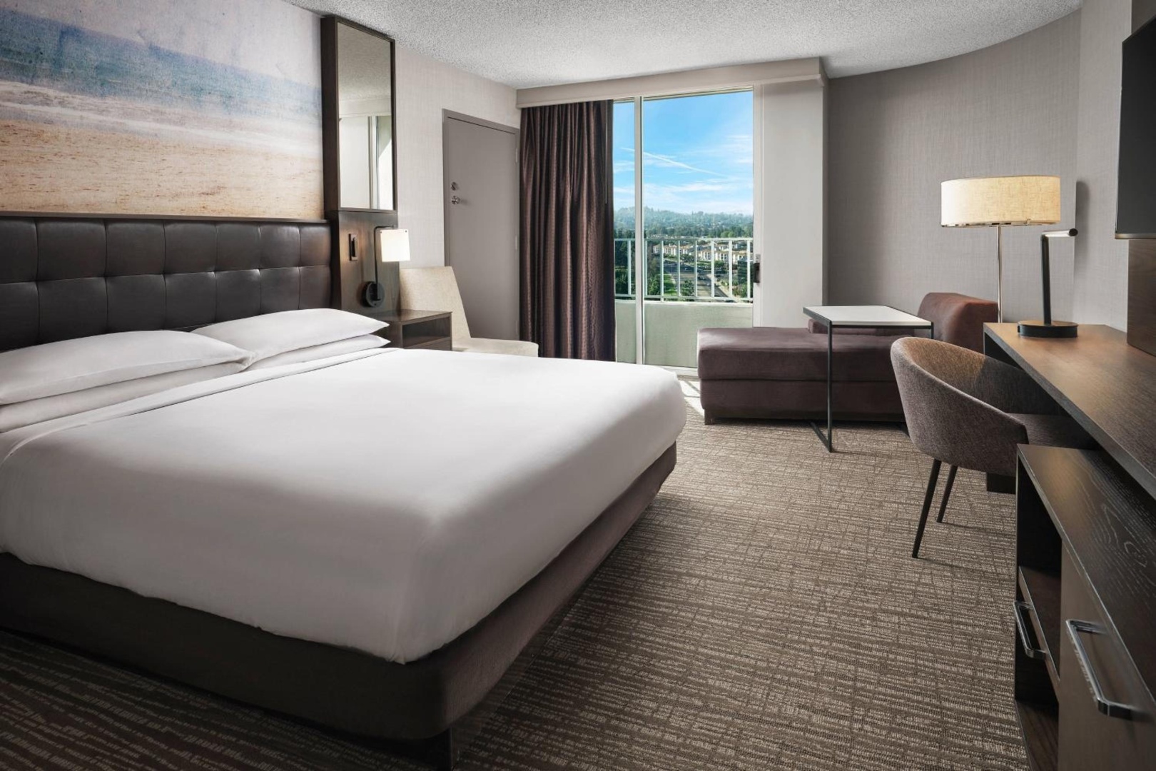 Photo - Warner Center Marriott Woodland Hills