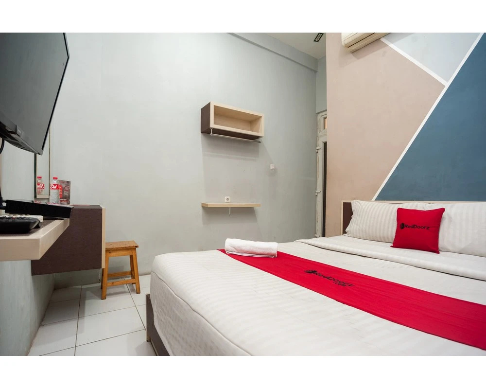 Foto - Formerly Reddoorz Near Binus Anggrek 2