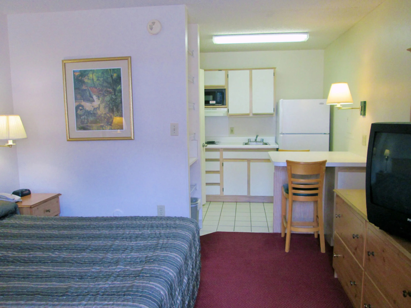 Foto - HomeTowne Studios by Red Roof Dallas - North Addison - Tollway