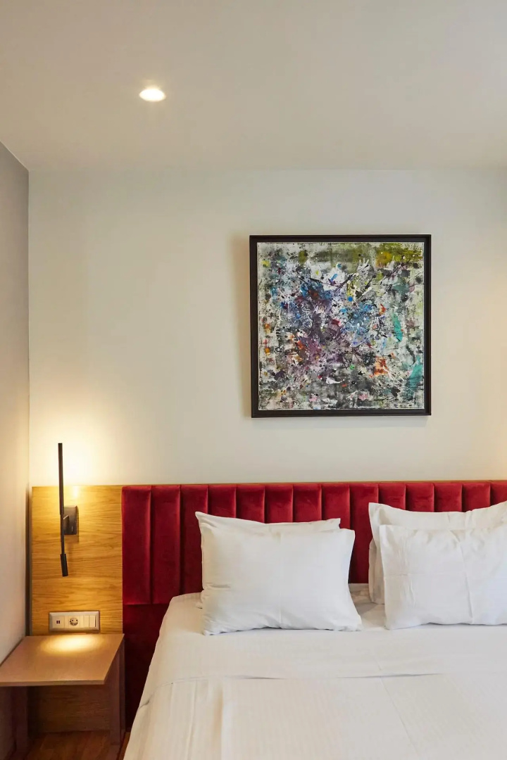 Photo - Urban Frame Acropolis