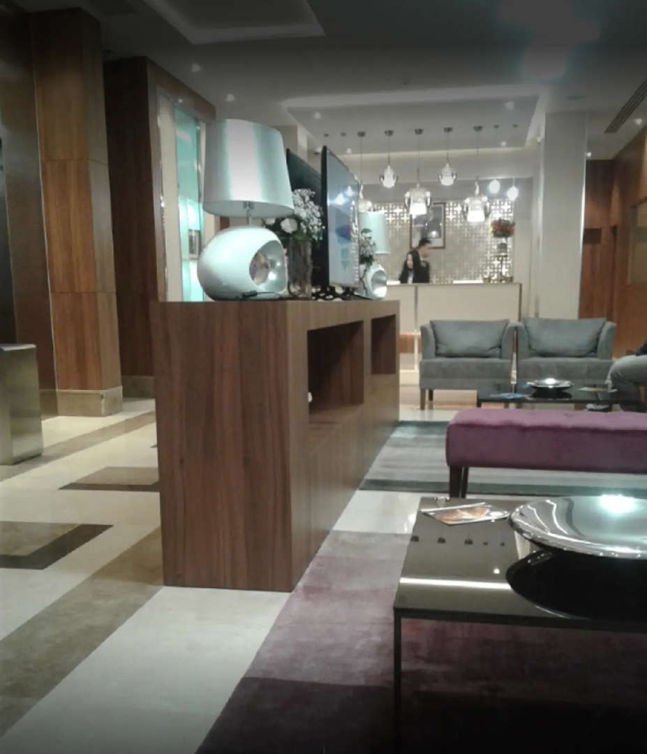 Photo - Lamaraz Arts Hotel