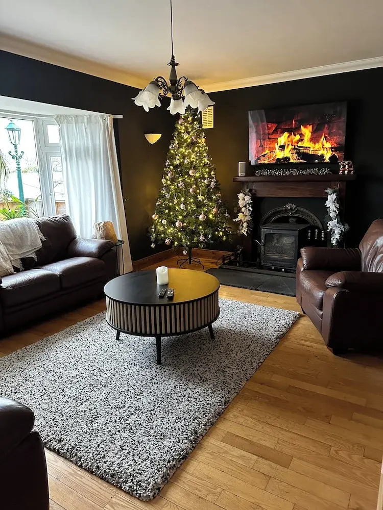 Photo - Malahide Guest Rooms