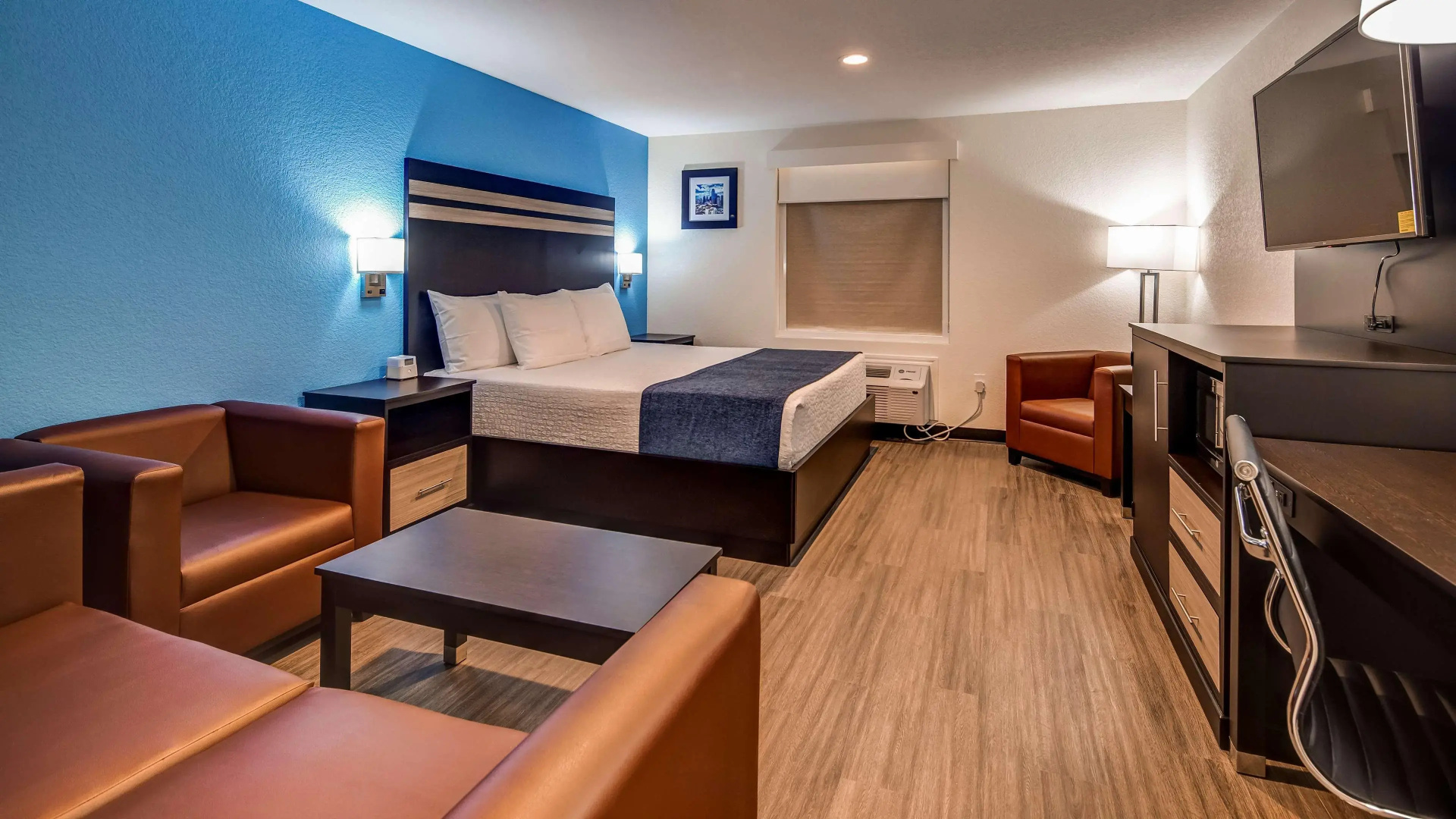 Photo - SureStay Plus Hotel by Best Western Humble