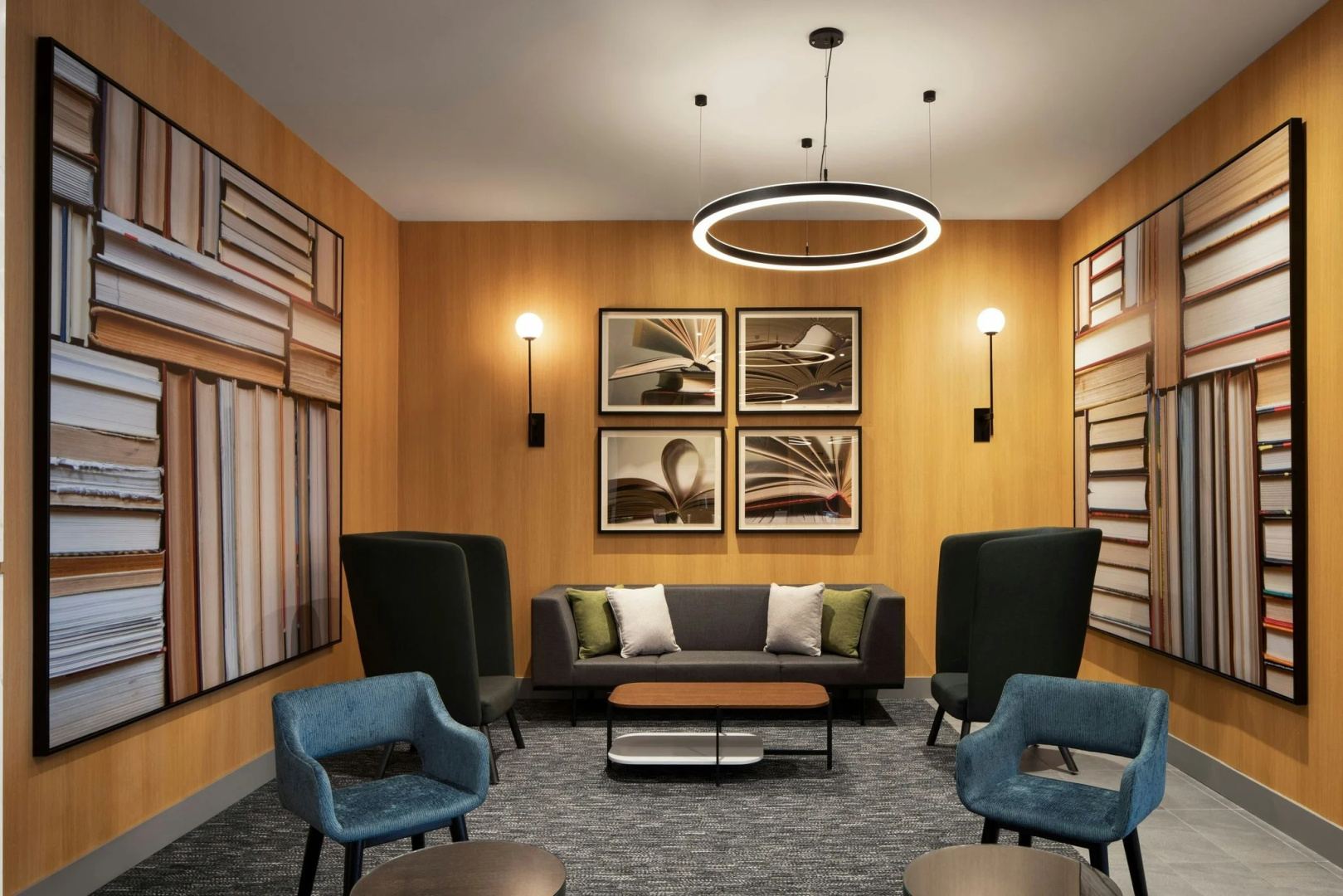 Foto - Courtyard by Marriott Montreal Airport