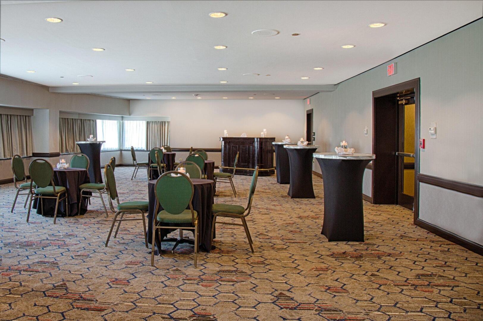 Foto - Embassy Suites by Hilton Chicago O'Hare Rosemont