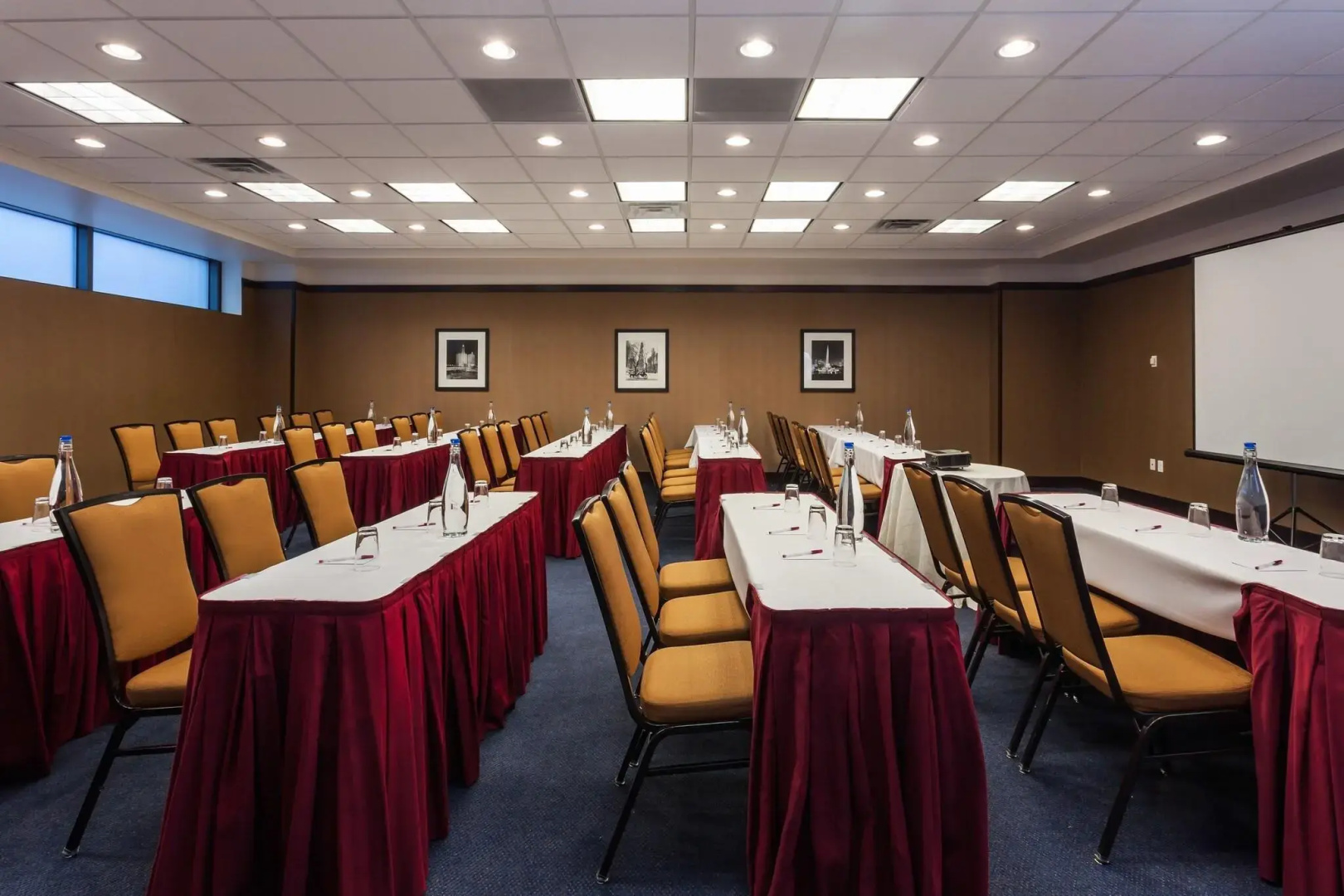Photo - Springhill Suites by Marriott Chicago Downtown/ River North