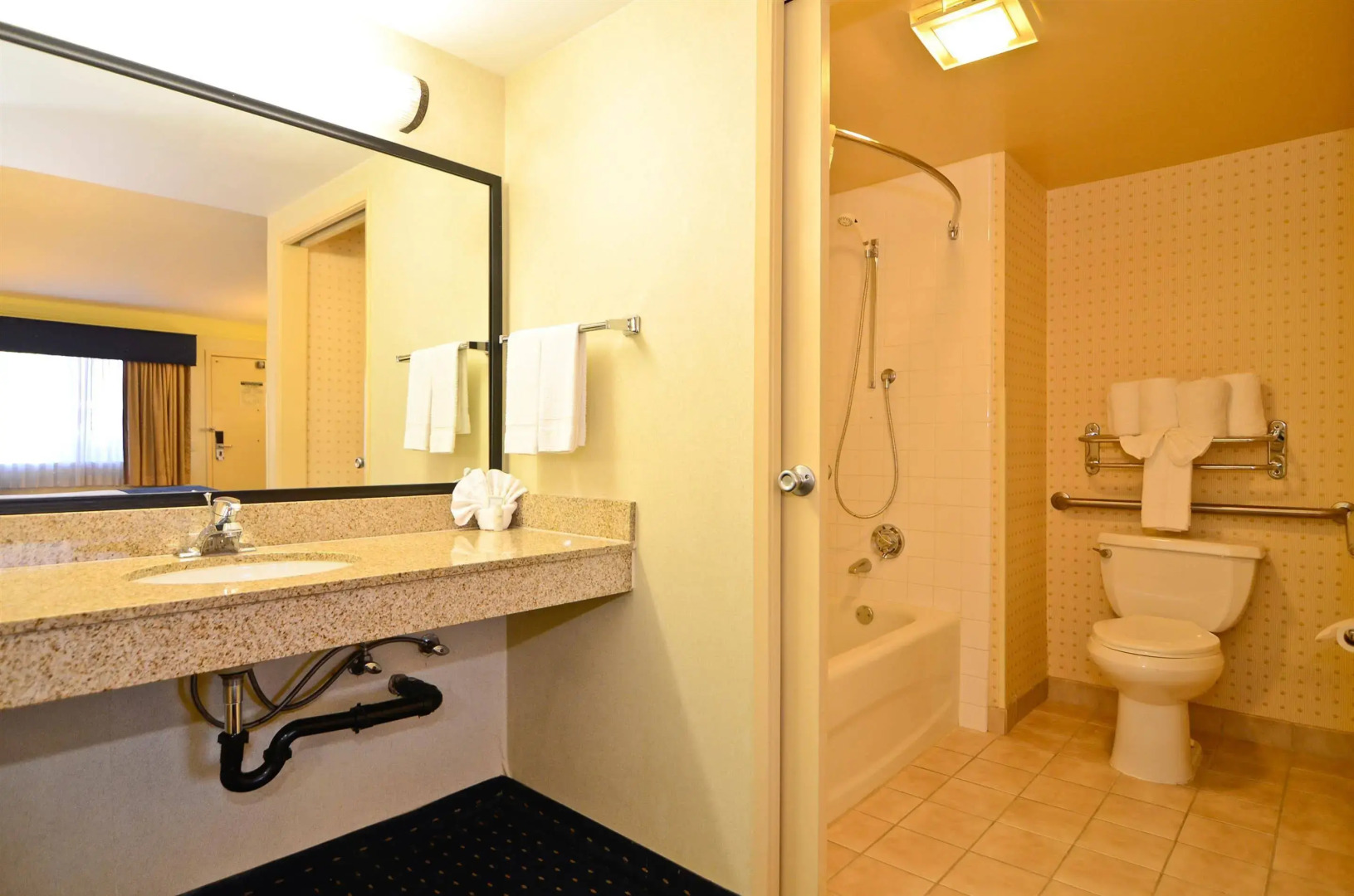 Photo - Best Western San Diego Pacific Beach/Mission Bay