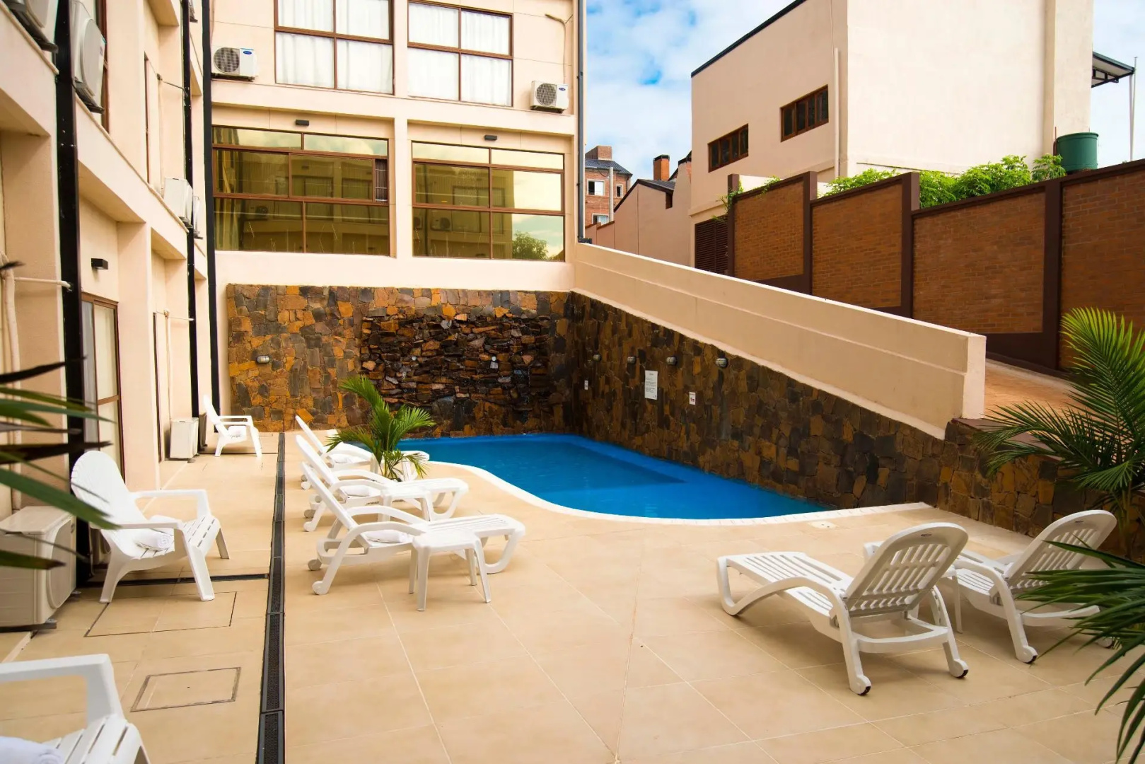 Foto - Arami Hotel Lodge