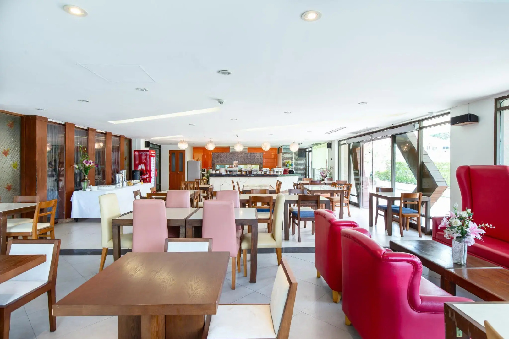 Photo - Lasalle Suites Hotel & Residence