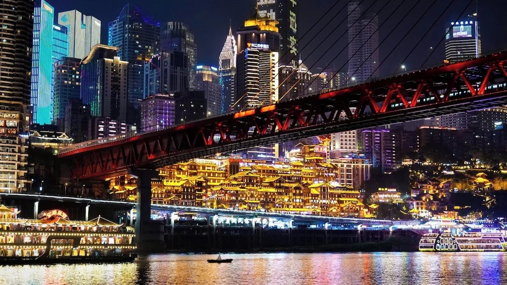 HUALUXE Chongqing Science Hall by IHG