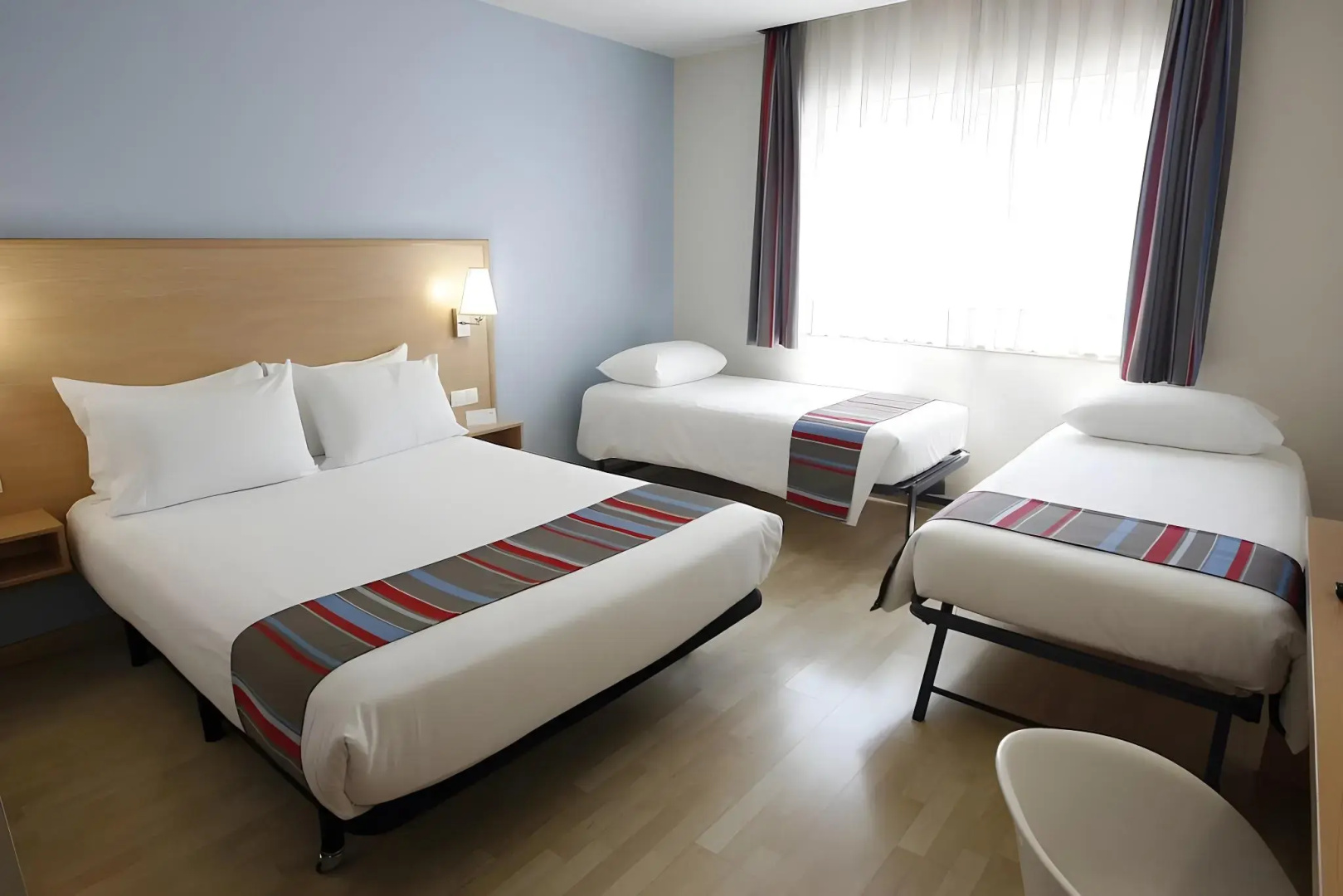 Foto - Travelodge Valencia Aeropuerto