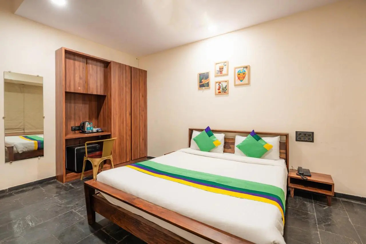 Photo - Treebo Premium The Memoir, Ramdaspeth