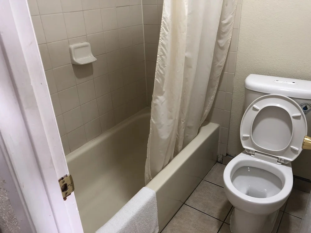 Photo - Golden Inn Dallas by Hotel O